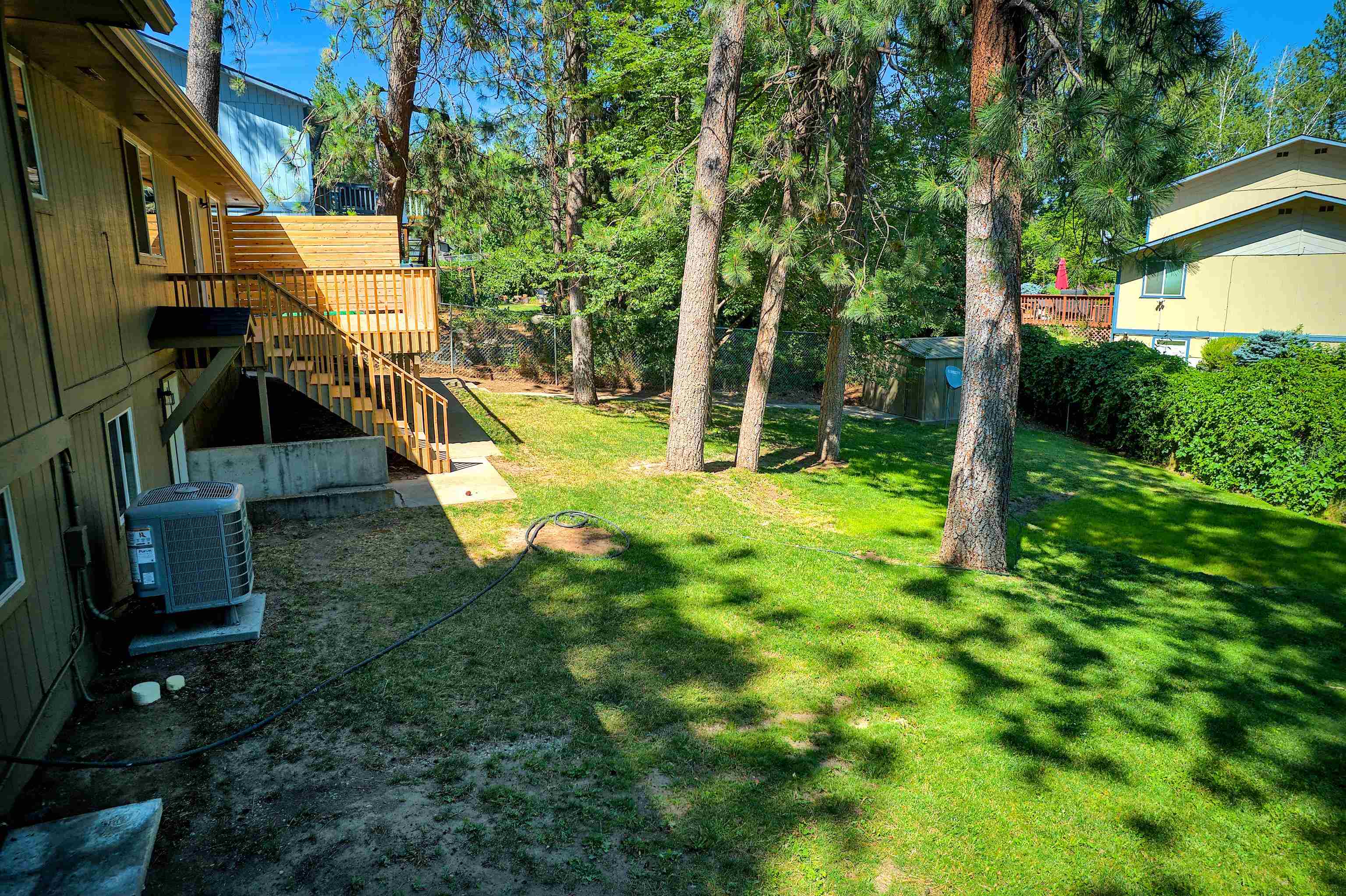 4725 South Bates Road Spokane, WA 99206 - Photo 42 of 48