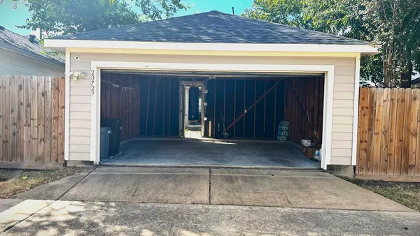 a view of entrance front of house