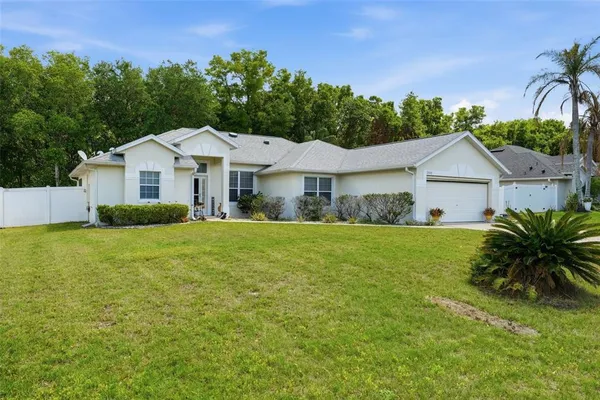 $375,000 | 2503 Gables Drive, Eustis, FL 32726