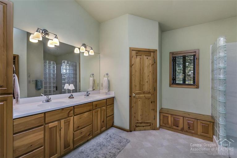 65360 Gerking Market Road Bend, OR 97703 - Photo 7 of 25 Additional Photo
