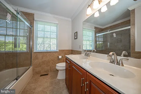 $839,900 | 402 Chrislena Lane, West Chester, PA 19380