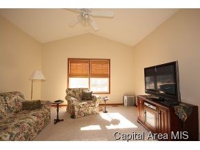 2709 Newcastle Court Springfield, IL 62711 - Photo 3 of 20