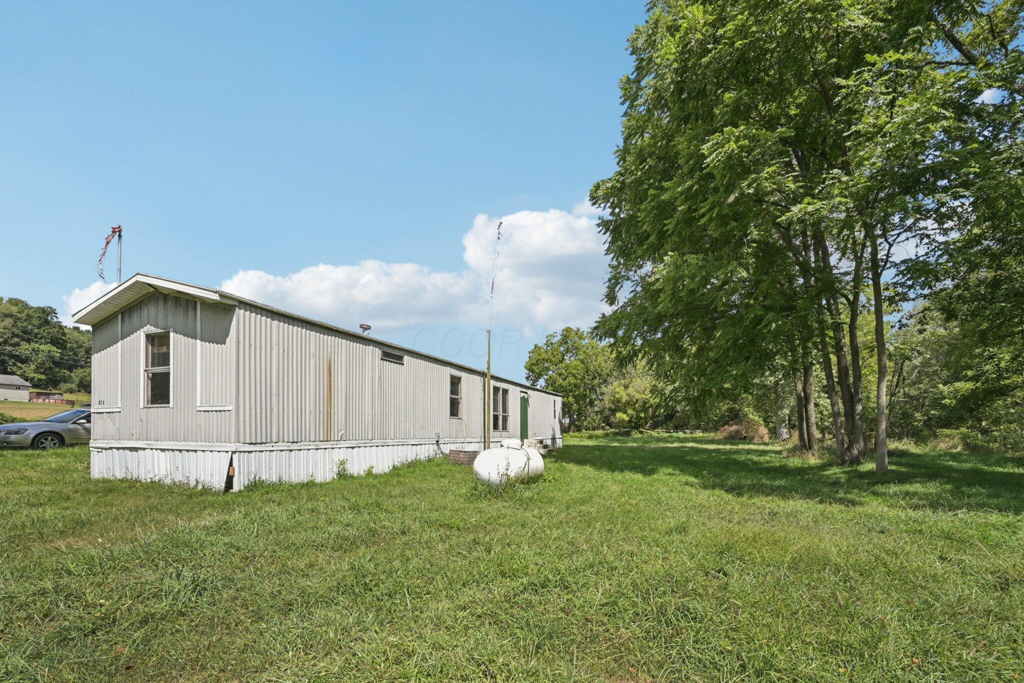 8520 Purity Road Northeast St. Louisville, OH 43071 - Photo 25 of 35