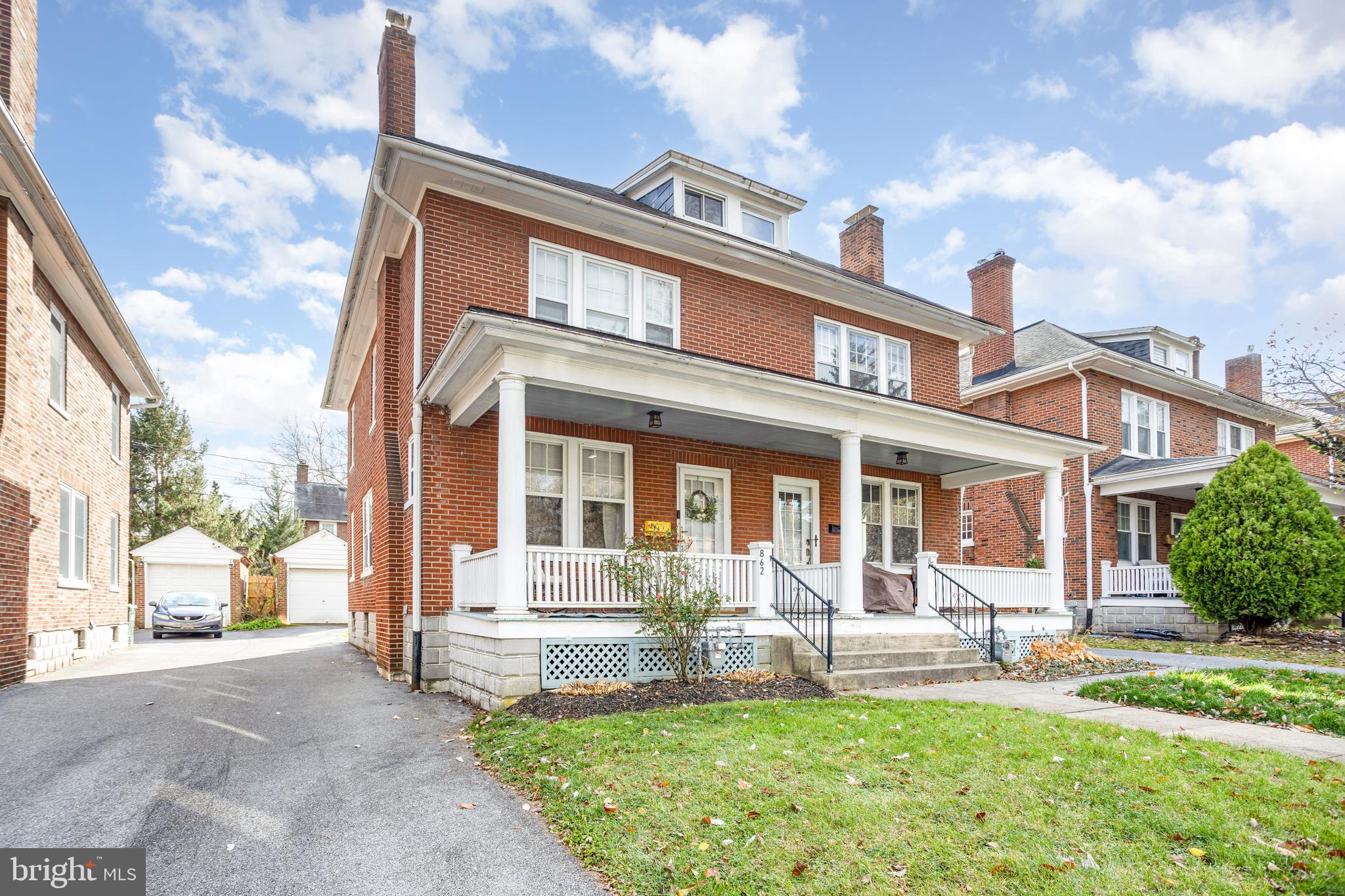 862 Pleasure Road Lancaster, PA 17601 - Photo 2 of 37 Gallery Image 2