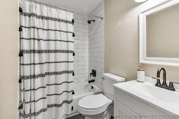 $1,950 | 417 Watergap Drive, Fayetteville, NC 28314