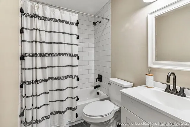 $1,950 | 417 Watergap Drive, Fayetteville, NC 28314