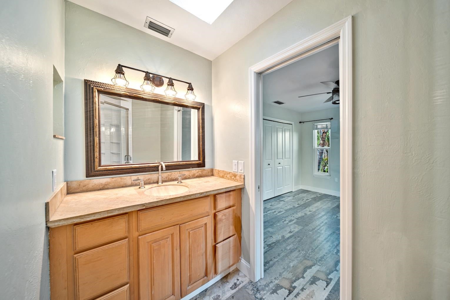 812 Rabbit Road Sanibel, FL 33957 - Photo 16 of 50 Gallery Image 16