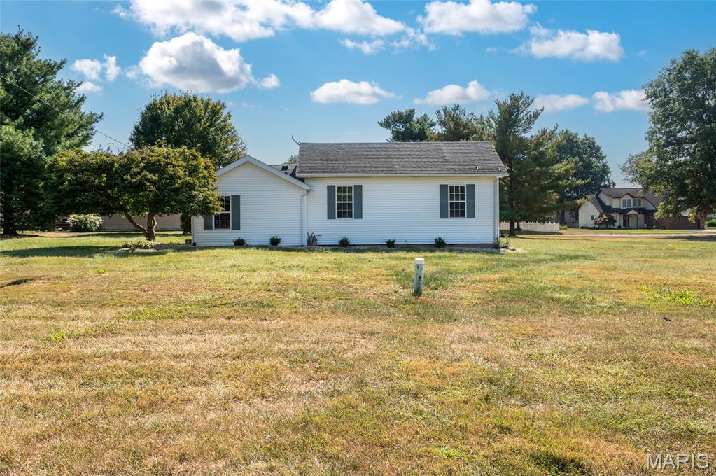 404 Old US Rte 66 Hamel, IL 62046 - Photo 2 of 35