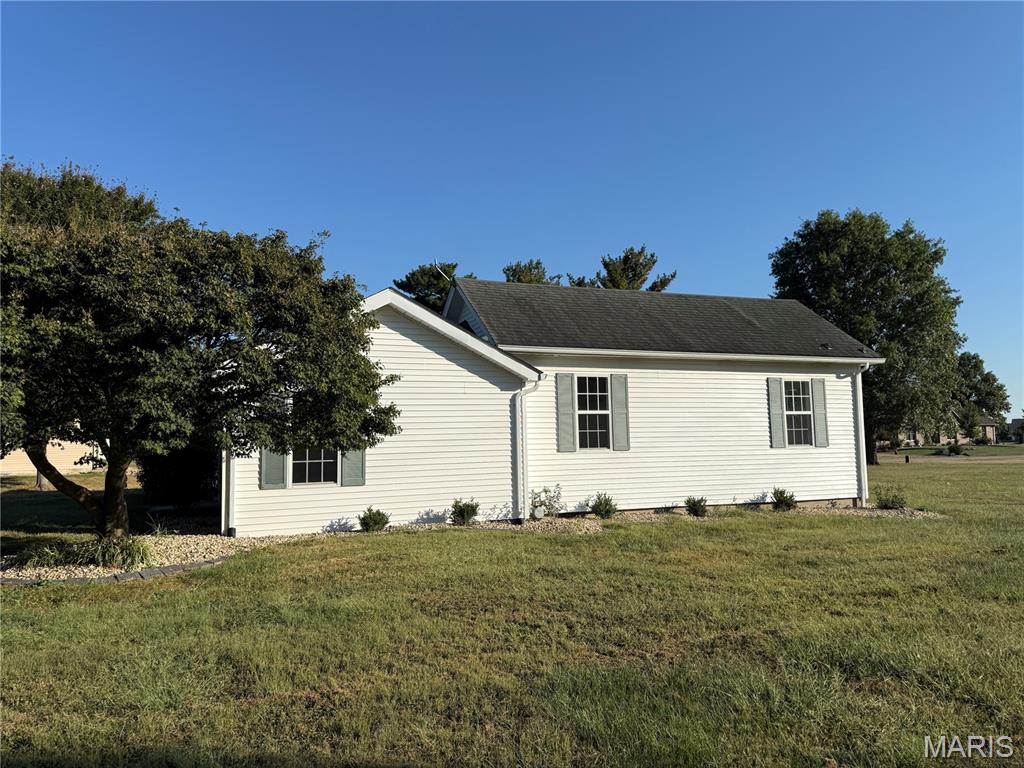 404 Old US Rte 66 Hamel, IL 62046 - Photo 3 of 35