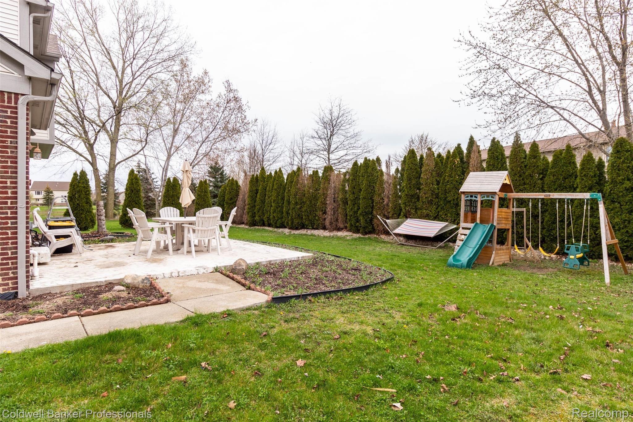 8263 Jeremy Road Belleville, MI 48111 - Photo 5 of 29 Ready to play!