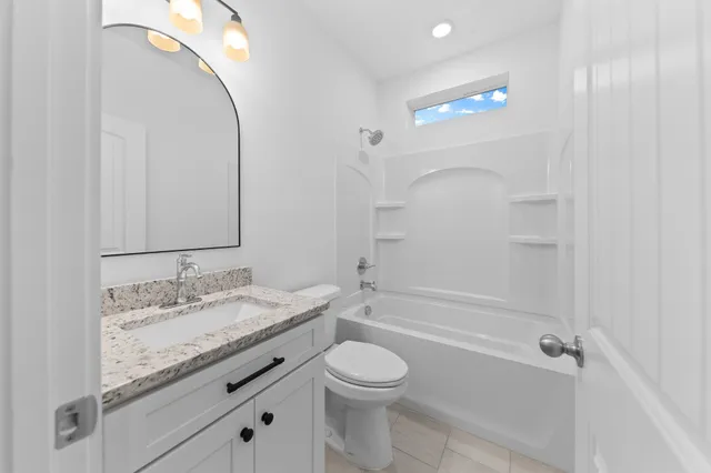 $469,900 | 232 Dugout Road, Summertown, TN 38483