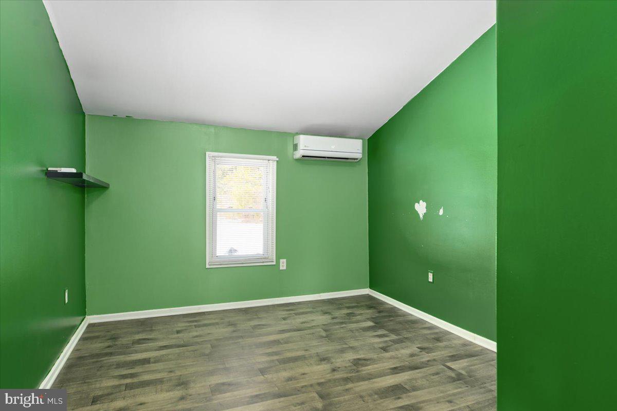 7547 Acorn Road Newark, MD 21841 - Photo 10 of 25