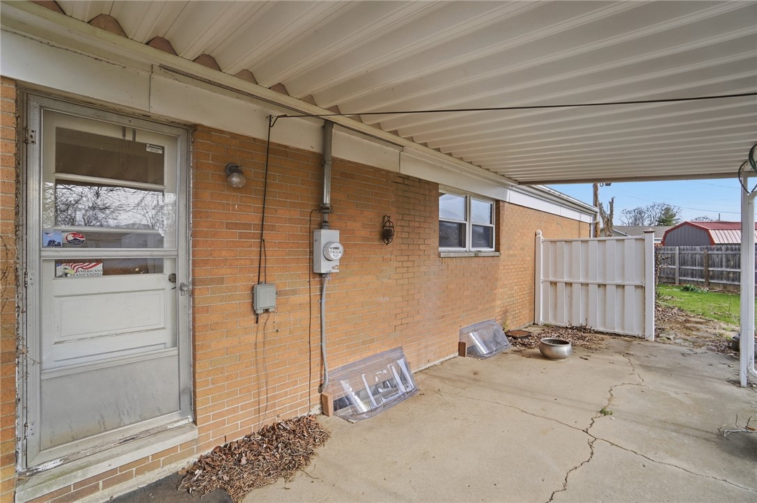 1087 Fairfield Road Troy, OH 45373 - Photo 36 of 39 This inviting patio offers a private outdoor space perfect for relaxation.