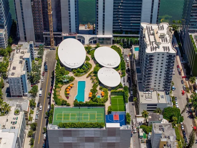 $15,000 | 700 Northeast 24th Street, Unit 4607, Miami, FL 33137