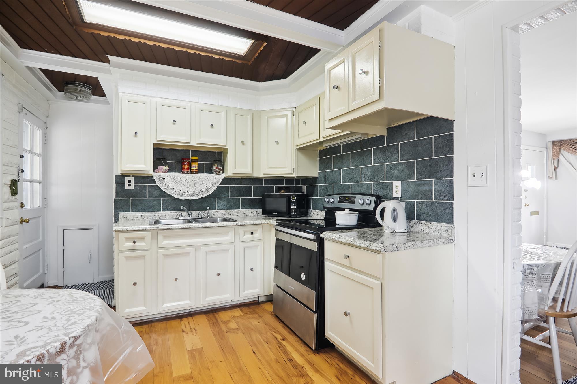 3803 Randolph Road Silver Spring, MD 20902 - Photo 9 of 27 Kitchen