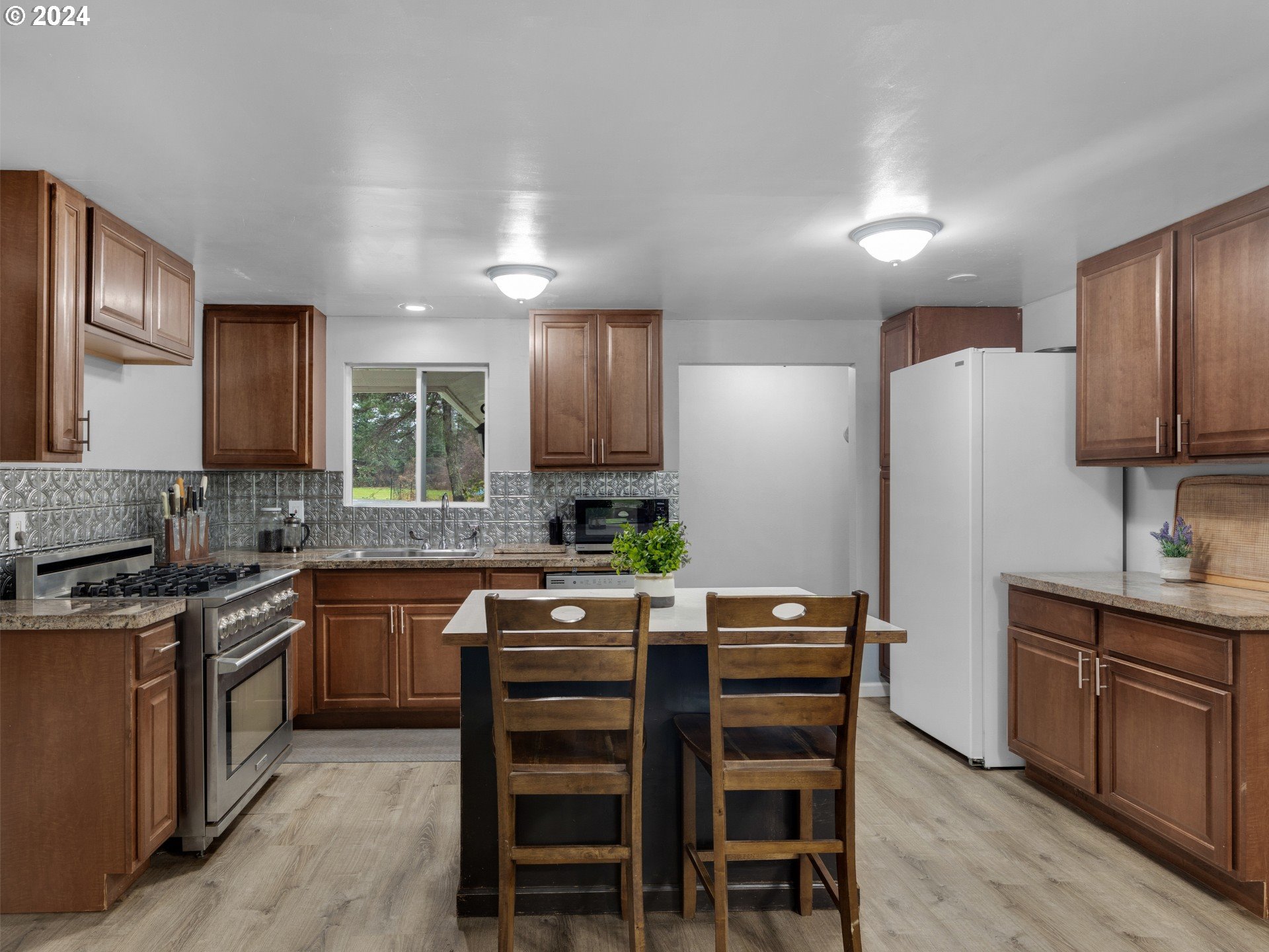 92961 Maritime Road Astoria, OR 97103 - Photo 13 of 34 Gallery Image 13