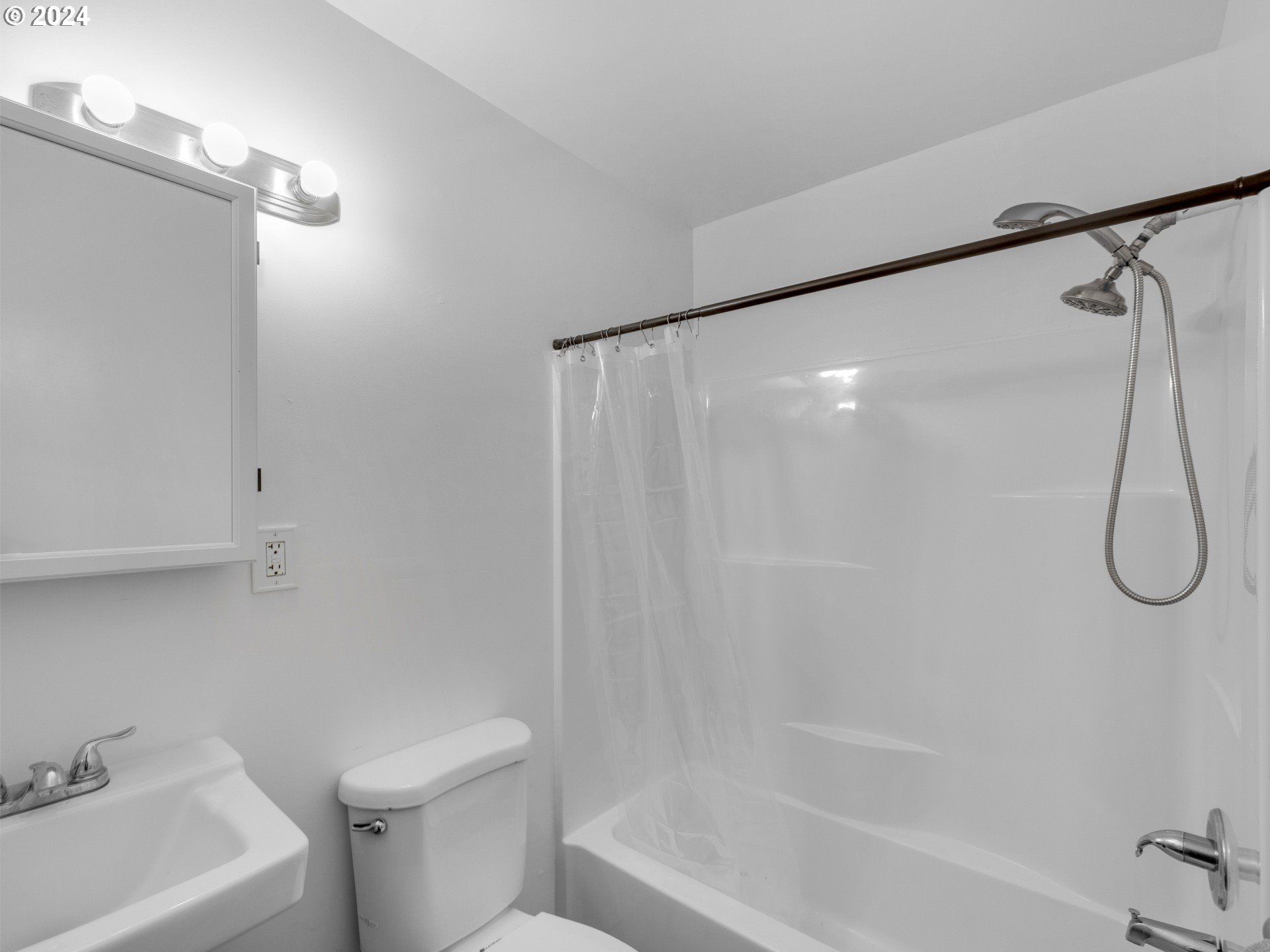 92961 Maritime Road Astoria, OR 97103 - Photo 29 of 34 Gallery Image 29