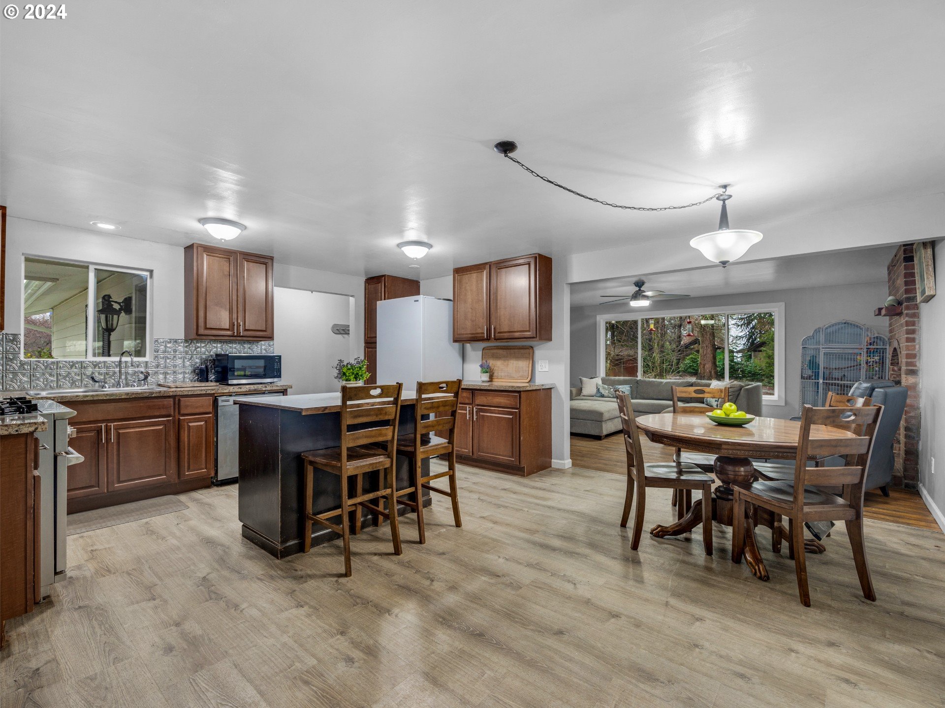 92961 Maritime Road Astoria, OR 97103 - Photo 10 of 34 Gallery Image 10