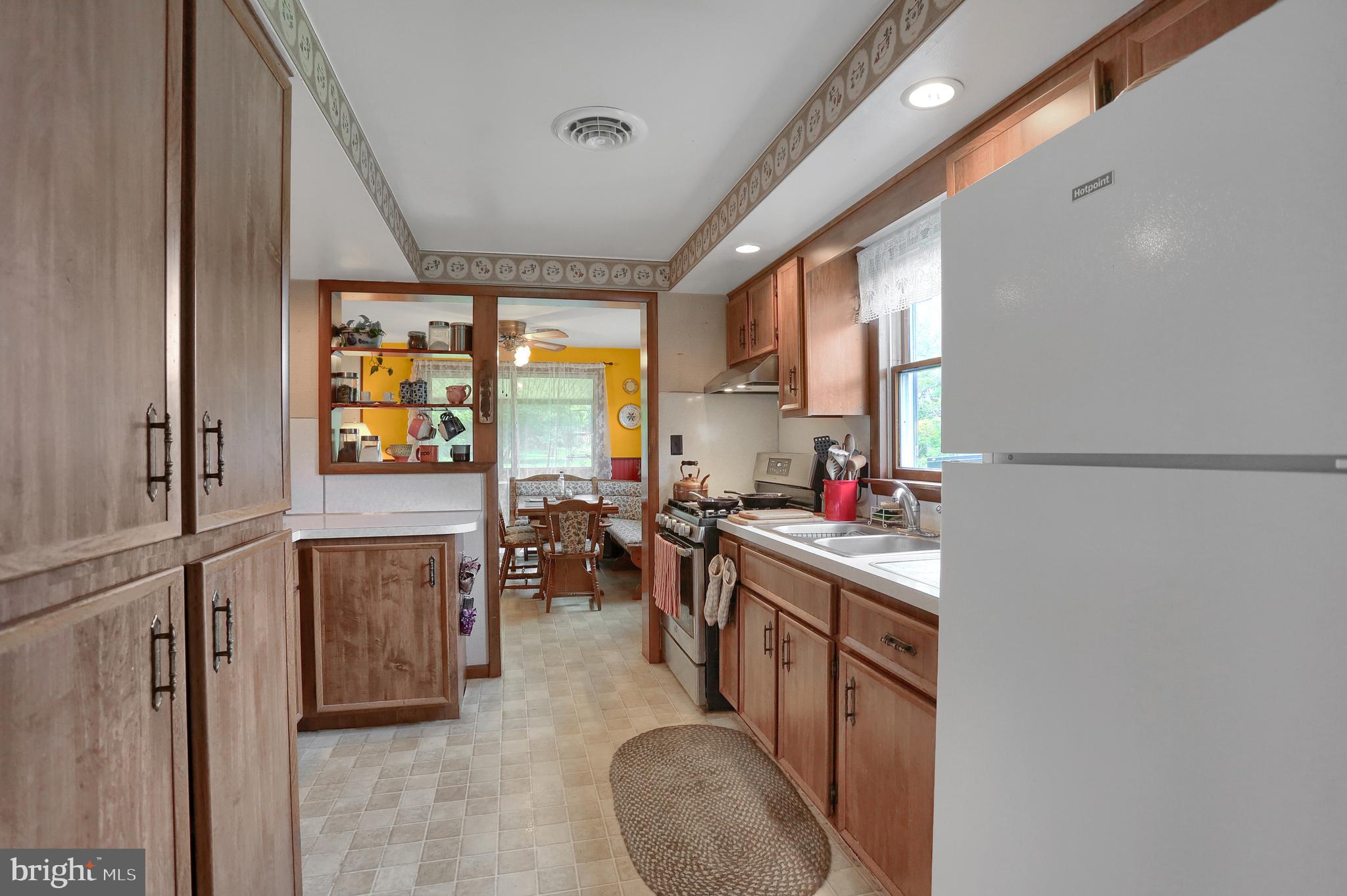 204 Mooredale Road Carlisle, PA 17015 - Photo 11 of 36 Gallery Image 11