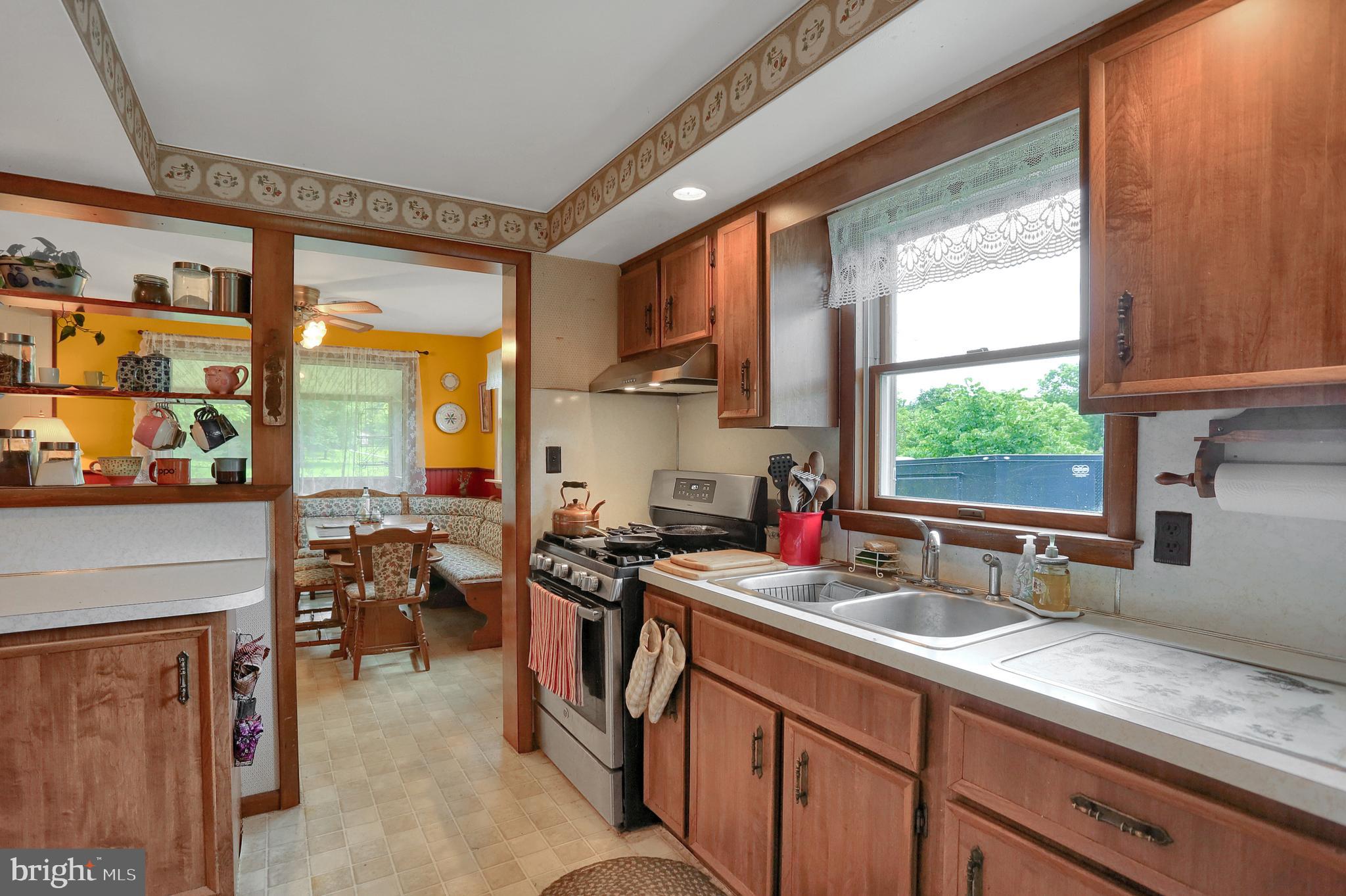 204 Mooredale Road Carlisle, PA 17015 - Photo 12 of 36 Gallery Image 12