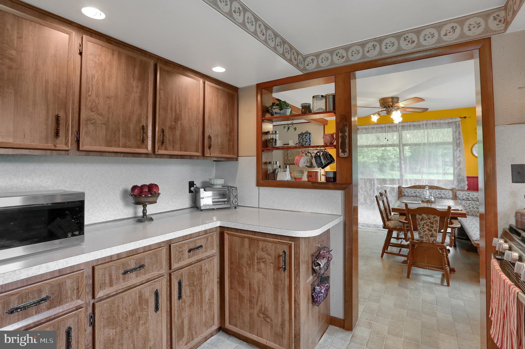 204 Mooredale Road Carlisle, PA 17015 - Photo 14 of 36 Gallery Image 14