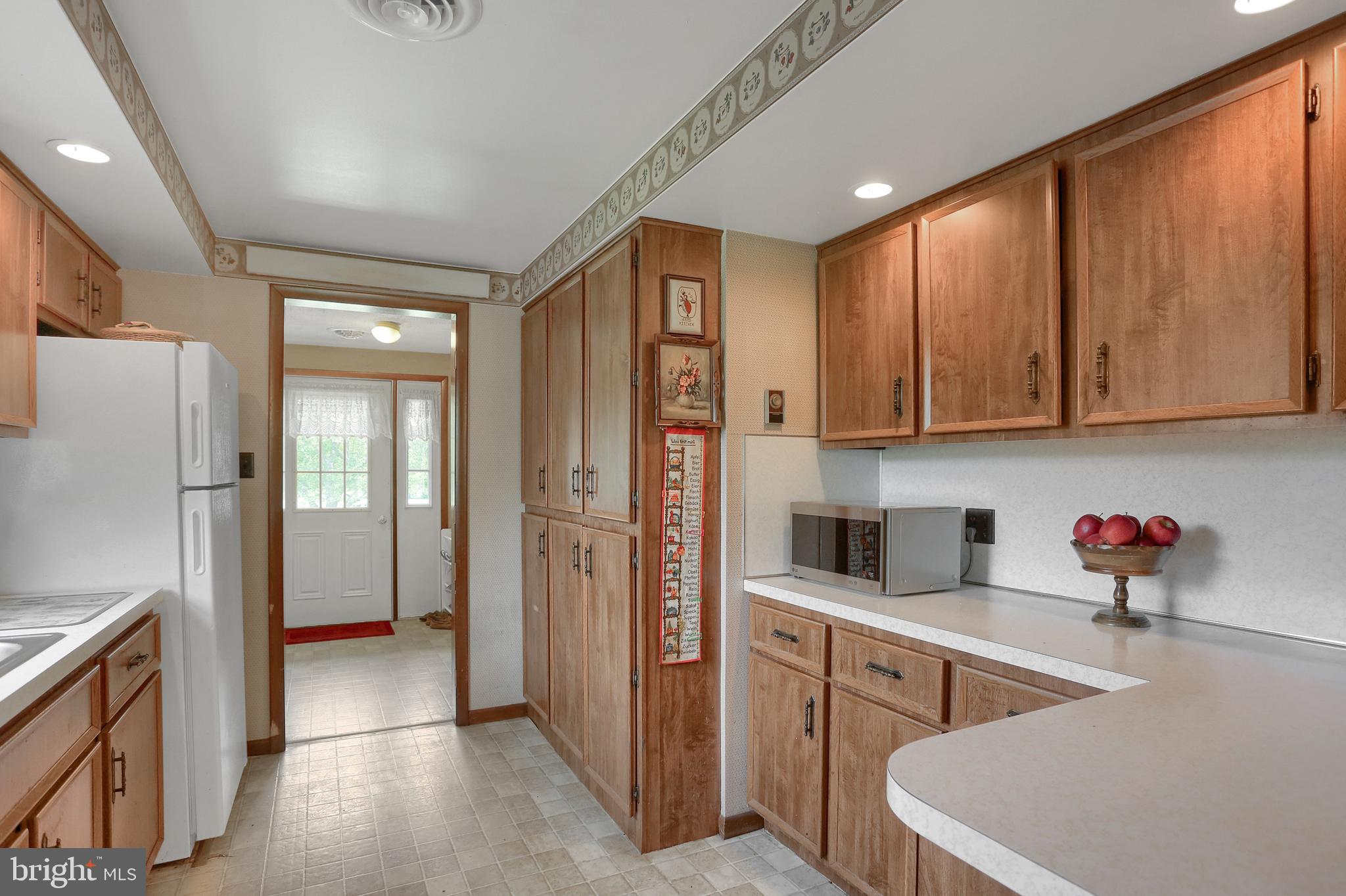 204 Mooredale Road Carlisle, PA 17015 - Photo 15 of 36 Gallery Image 15