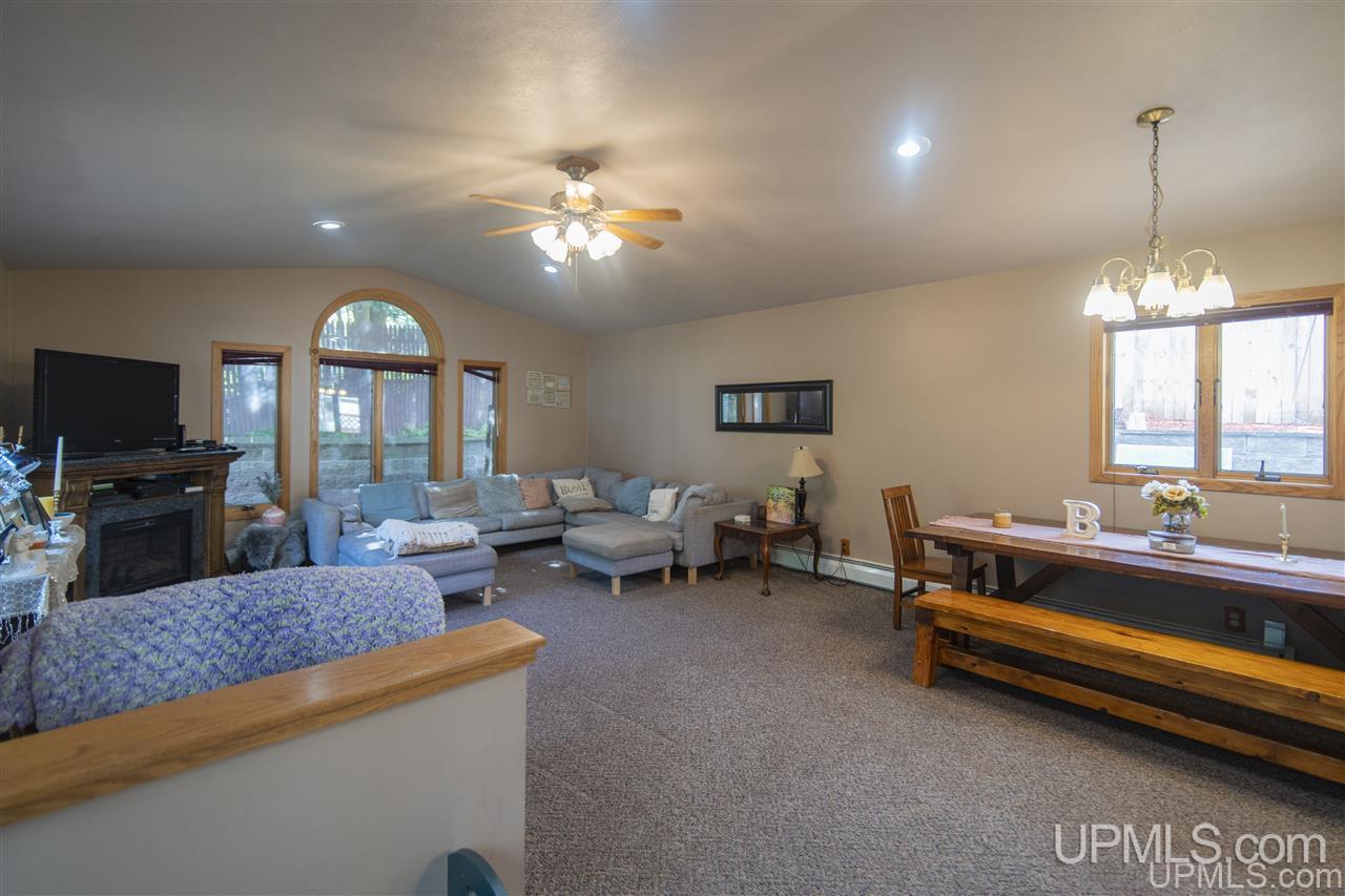 535 Jasper Street Ishpeming, MI 49849 - Photo 12 of 36 Gallery Image 12