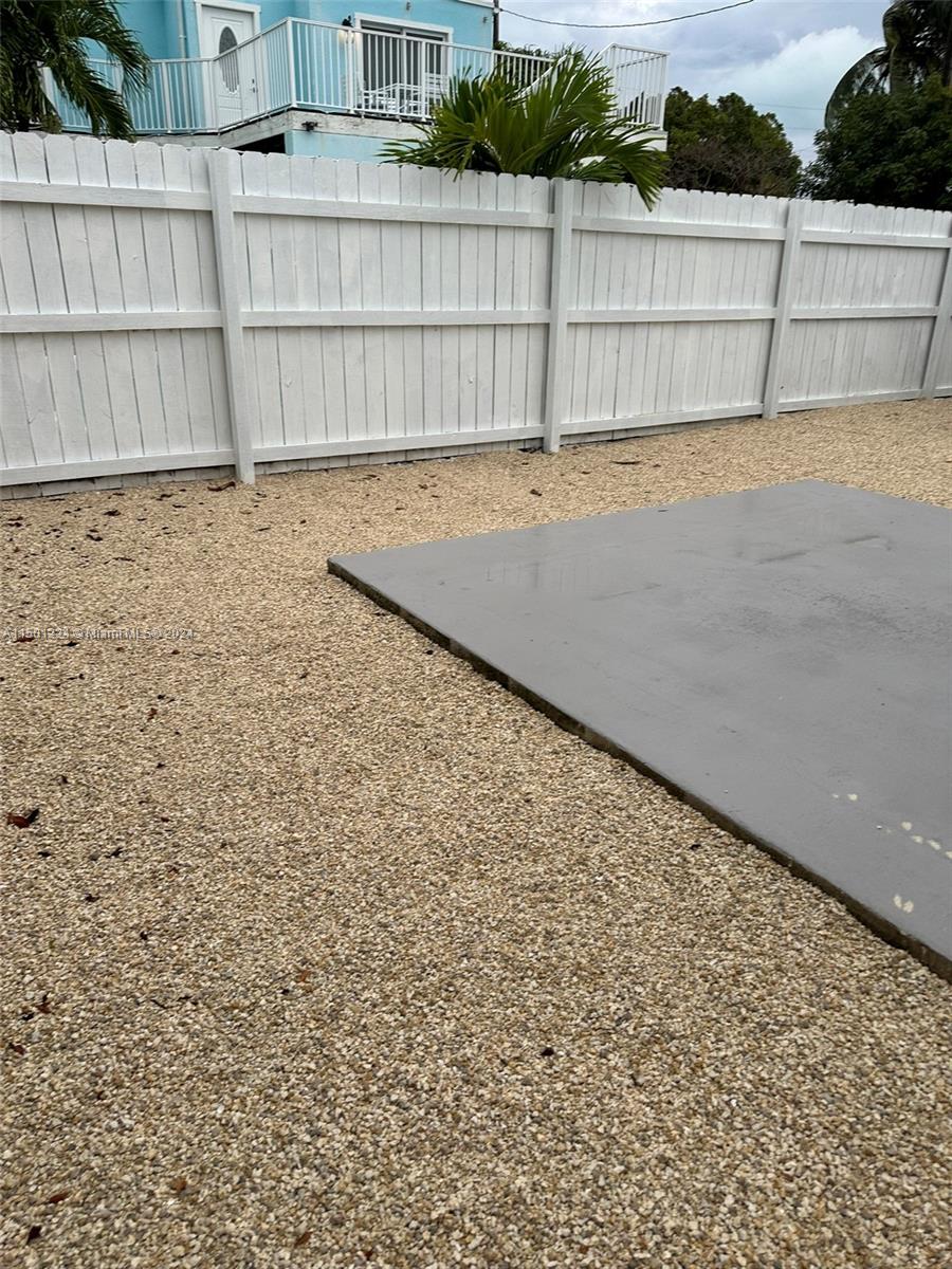 11326 5th Avenue Ocean Marathon, FL 33050 - Photo 26 of 27 a view of wooden fence