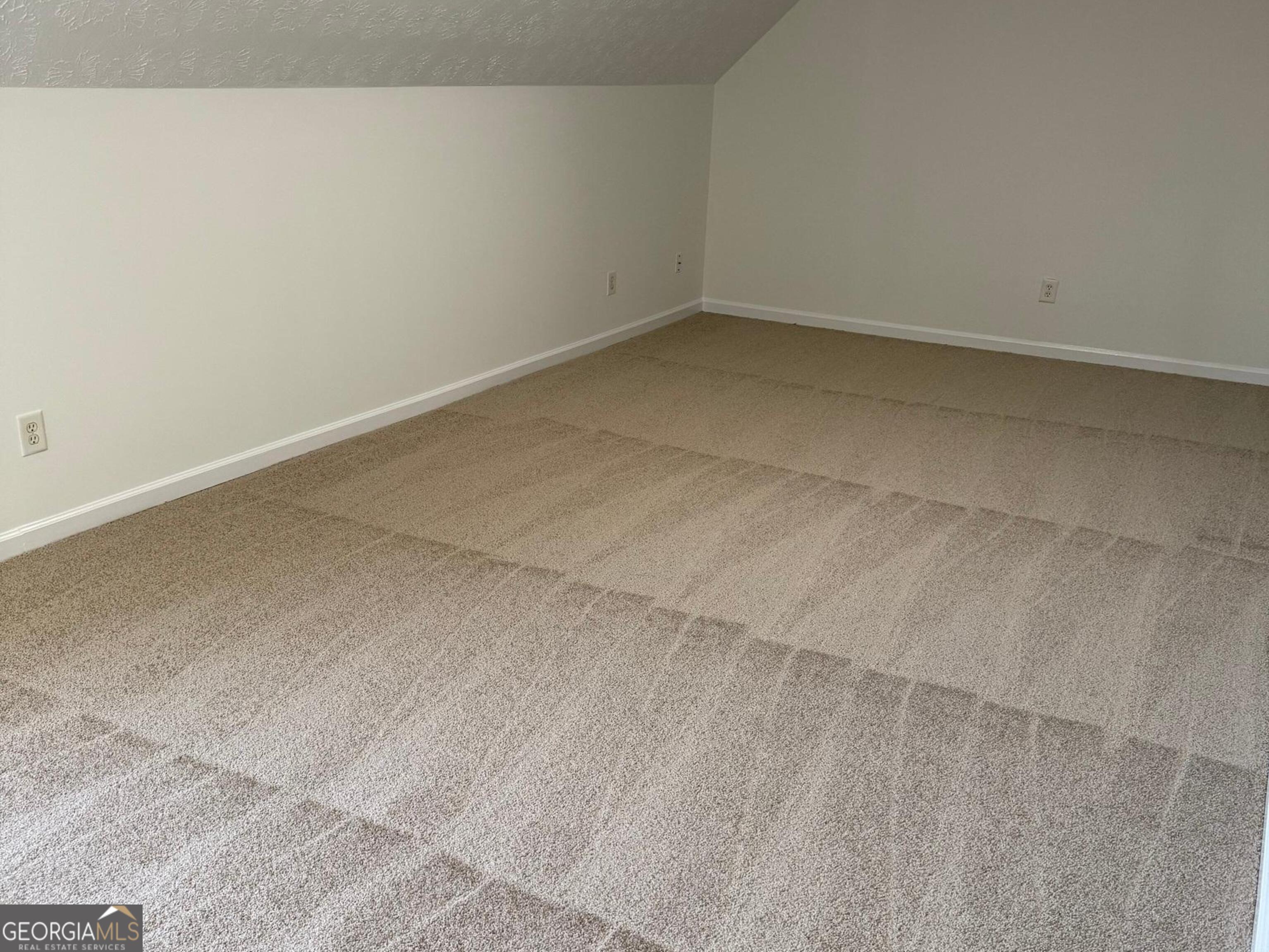 5471 Walnut Lane Lithonia, GA 30038 - Photo 28 of 40 a view of a room