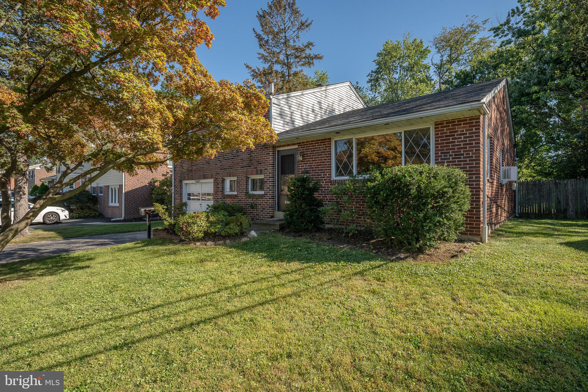 334 Parham Road Springfield, PA 19064 - Photo 2 of 35