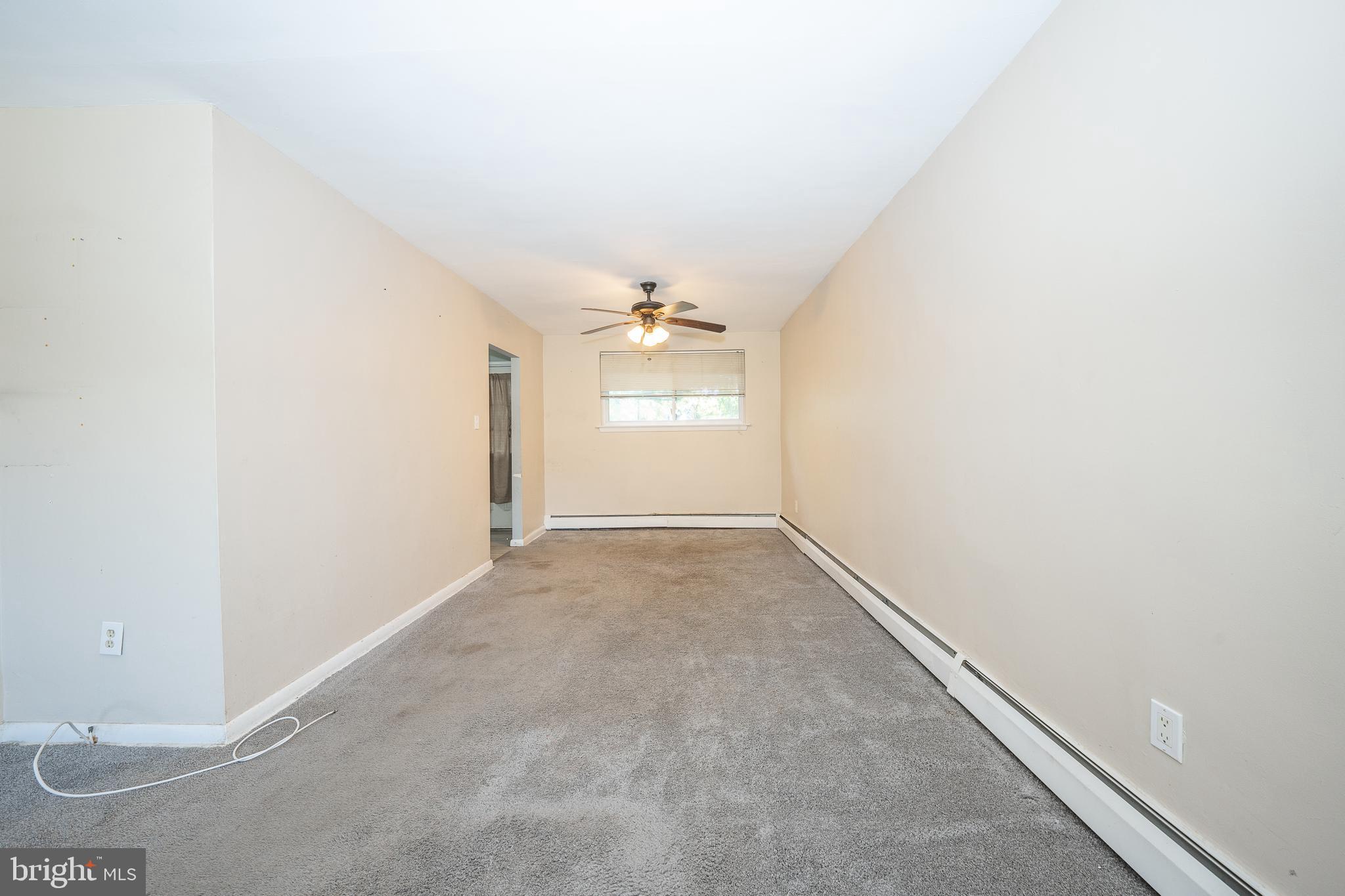 334 Parham Road Springfield, PA 19064 - Photo 7 of 35