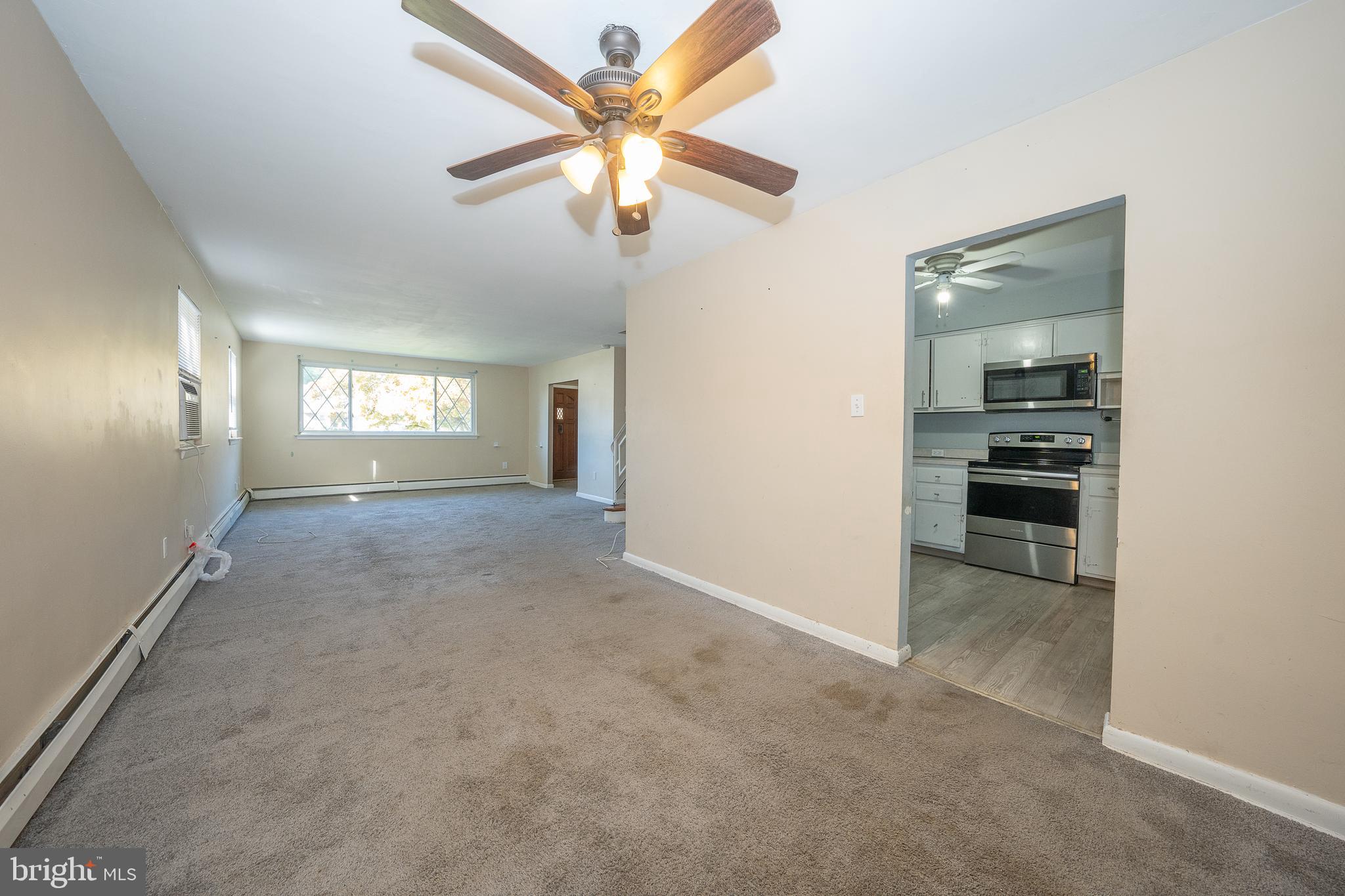 334 Parham Road Springfield, PA 19064 - Photo 8 of 35