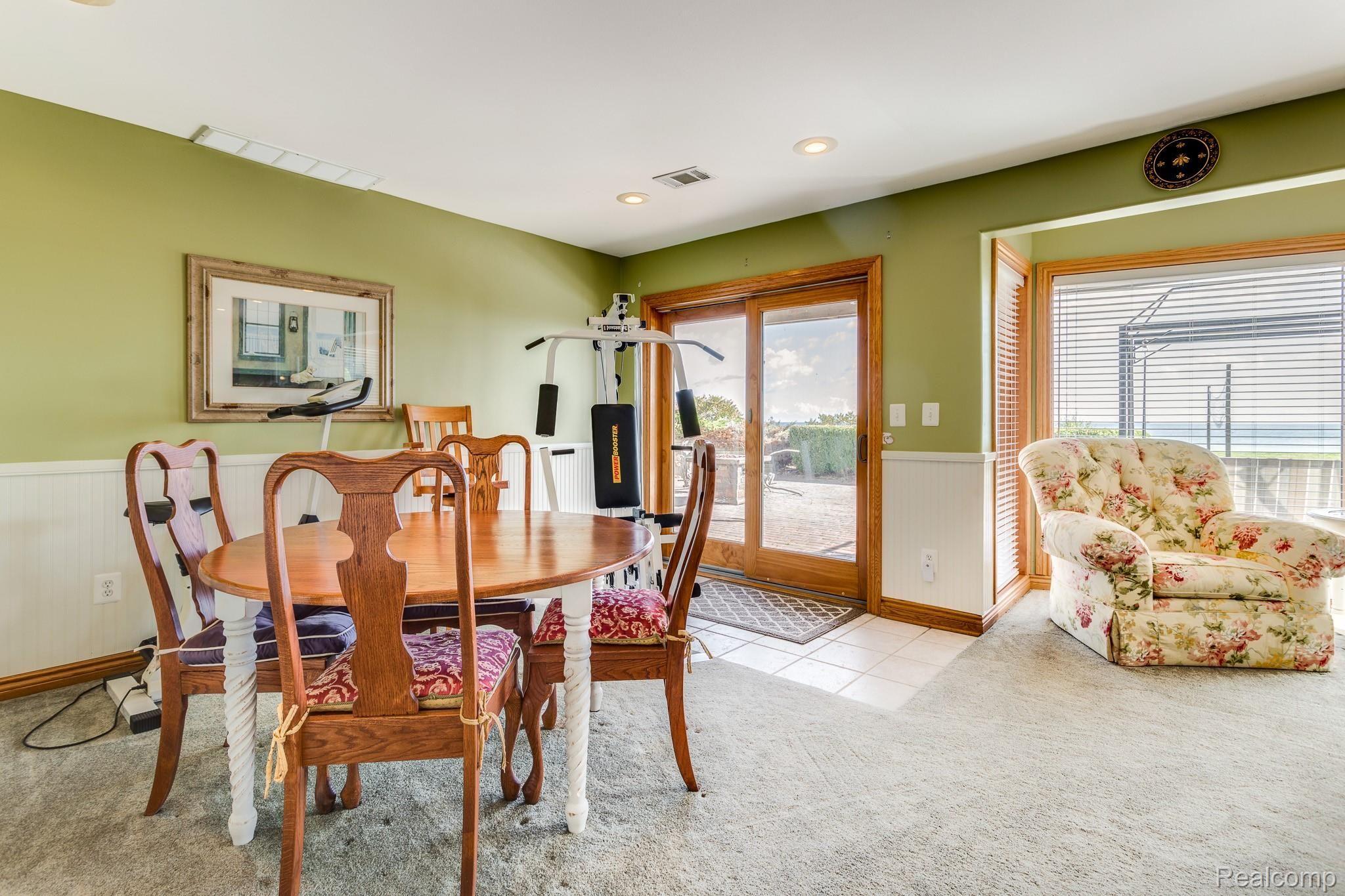 4450 North Lakeshore Road Deckerville, MI 48427 - Photo 64 of 75 4450 Lakeshore Rd (40 of 76).jpg