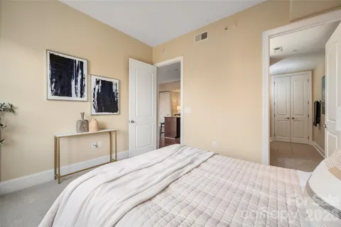 $449,900 | 4620 Piedmont Row Drive, Charlotte, NC 28210