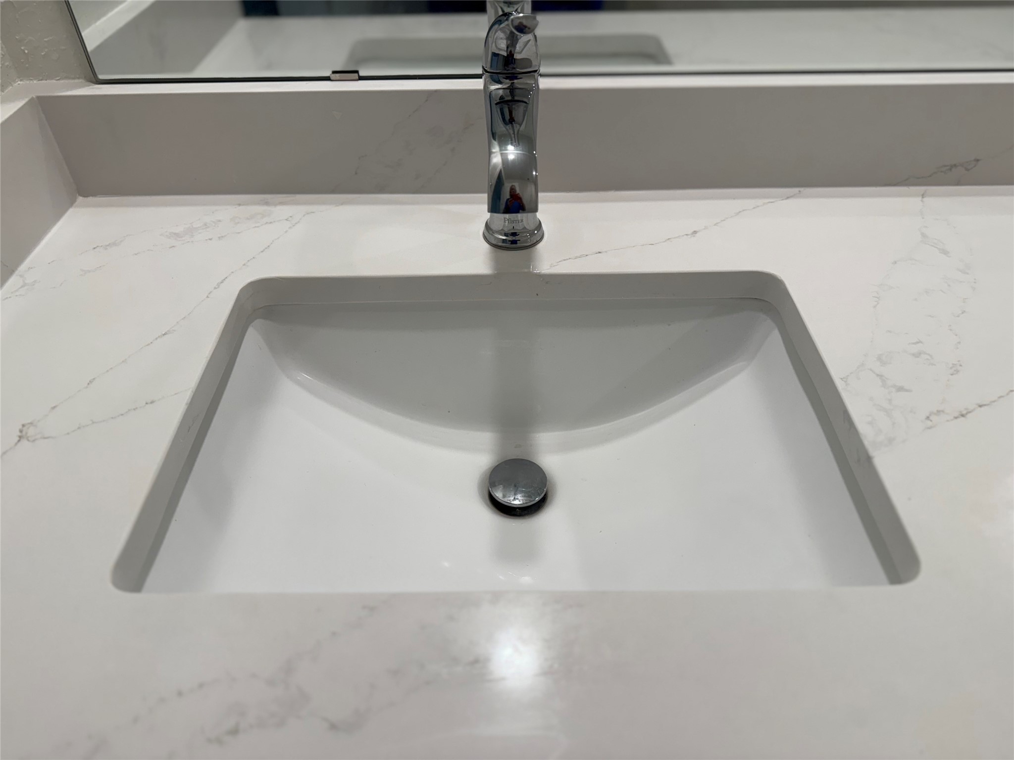 8419 Hannah Rd Cove Cove, TX 77523 - Photo 17 of 21 a close view of sink