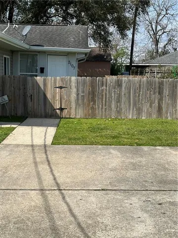$1,200 | 2107 Iowa Avenue, Kenner, LA 70062