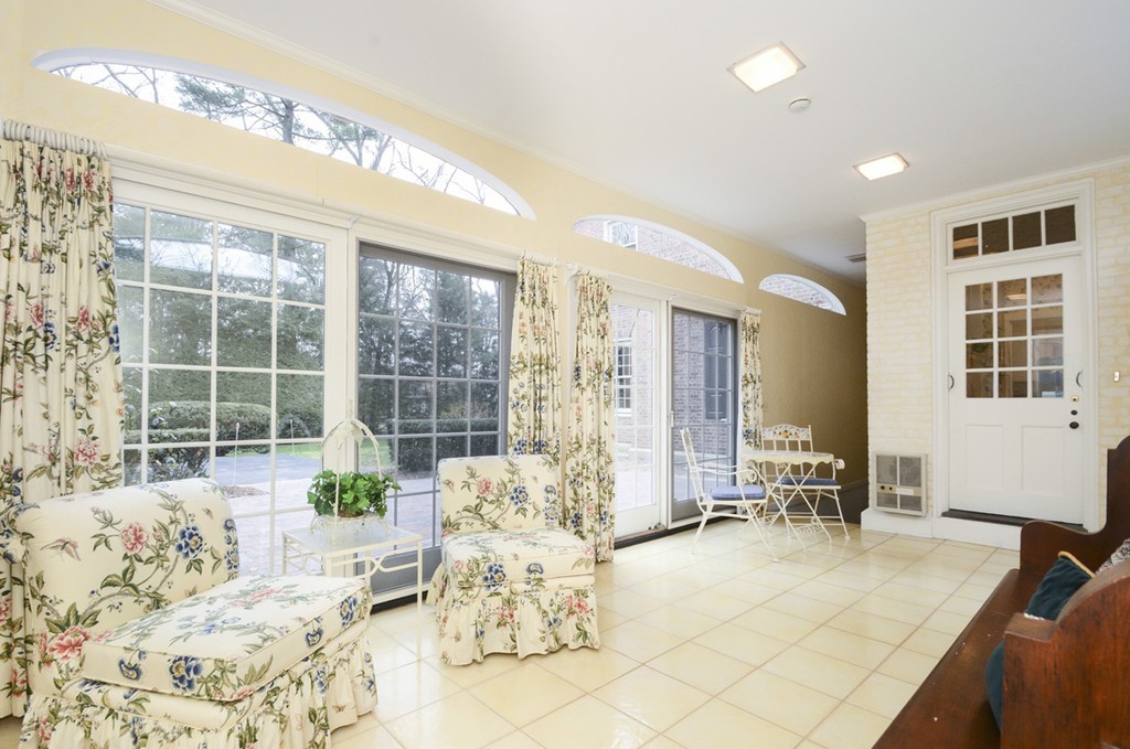 206 Colony Road Longmeadow, MA 01106 - Photo 14 of 30 Gallery Image 14
