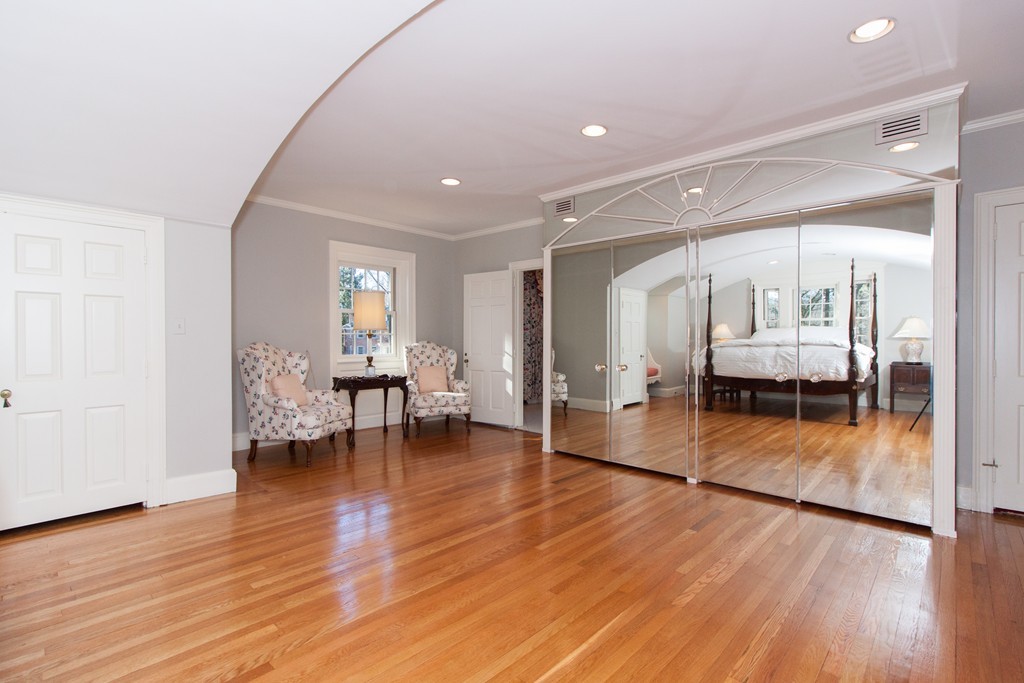206 Colony Road Longmeadow, MA 01106 - Photo 20 of 30 Gallery Image 20