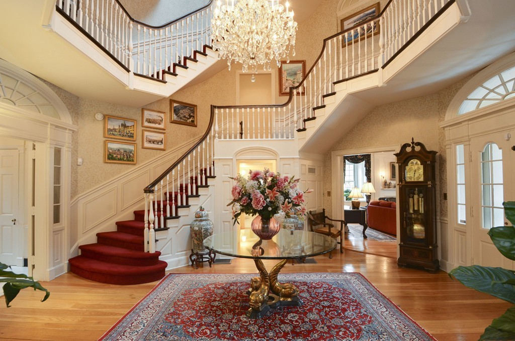 206 Colony Road Longmeadow, MA 01106 - Photo 2 of 30 Gallery Image 2