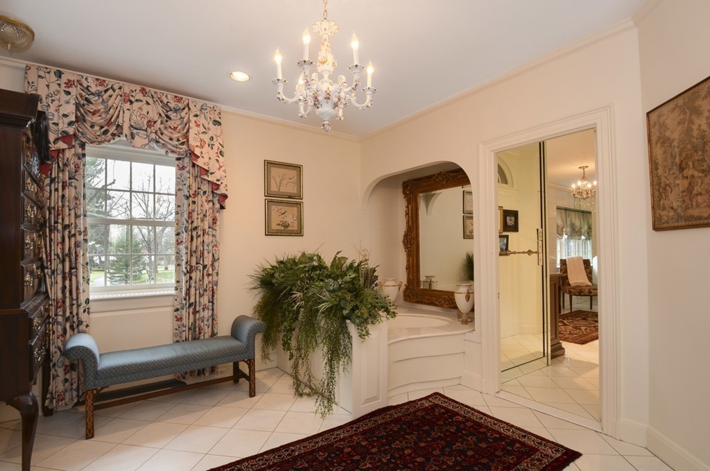 206 Colony Road Longmeadow, MA 01106 - Photo 21 of 30 Gallery Image 21