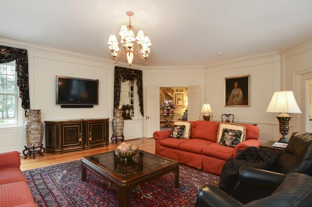 206 Colony Road Longmeadow, MA 01106 - Photo 7 of 30 Gallery Image 7