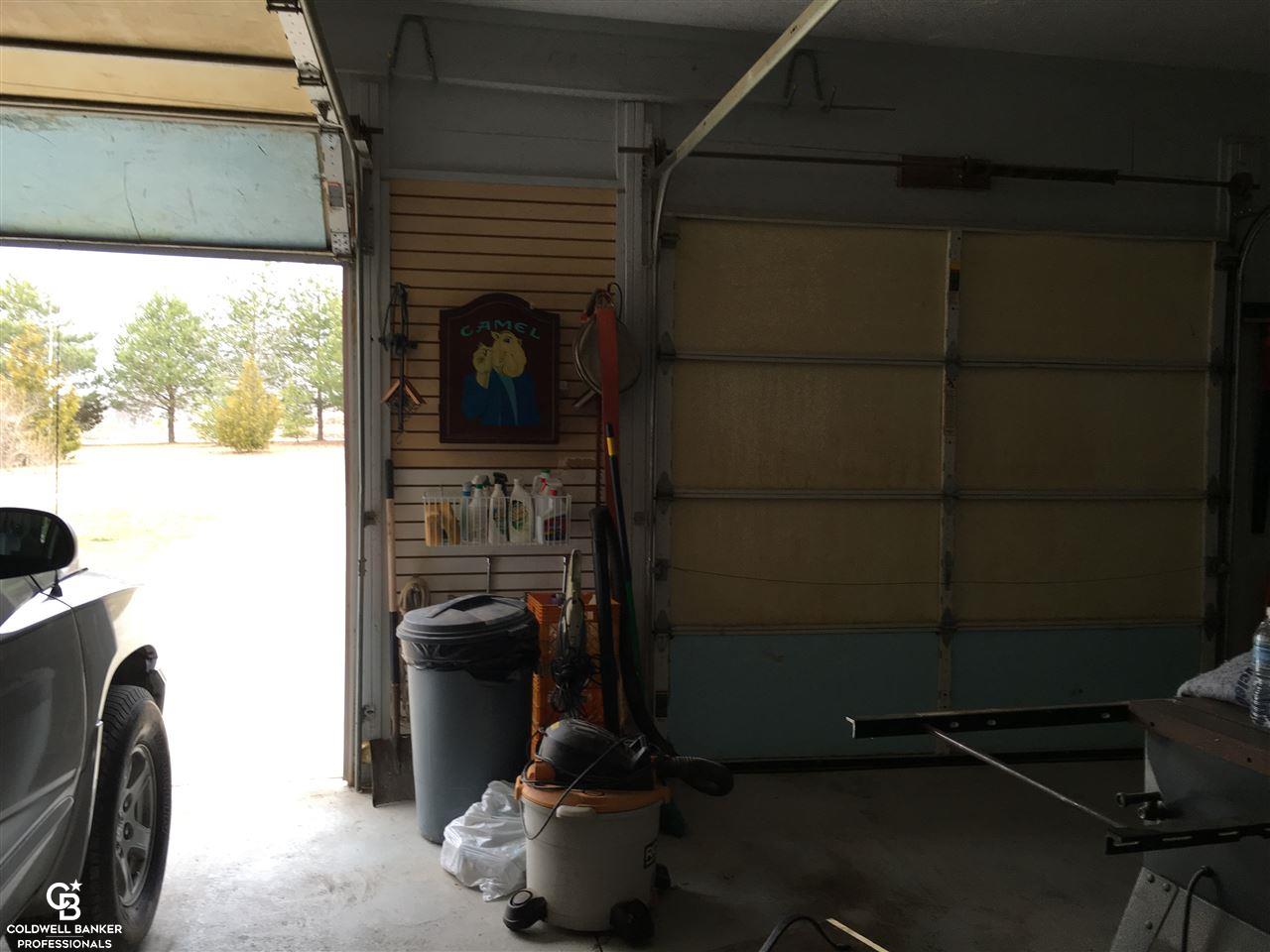2460 West Harrington Road Croswell, MI 48422 - Photo 15 of 85 31282948-14.JPG