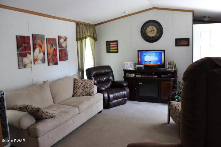 1049 Swoyer Road Lake Ariel, PA 18436 - Photo 11 of 31