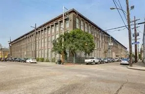 $1,950 | 920 Poeyfarre Street, Unit 139, New Orleans, LA 70130