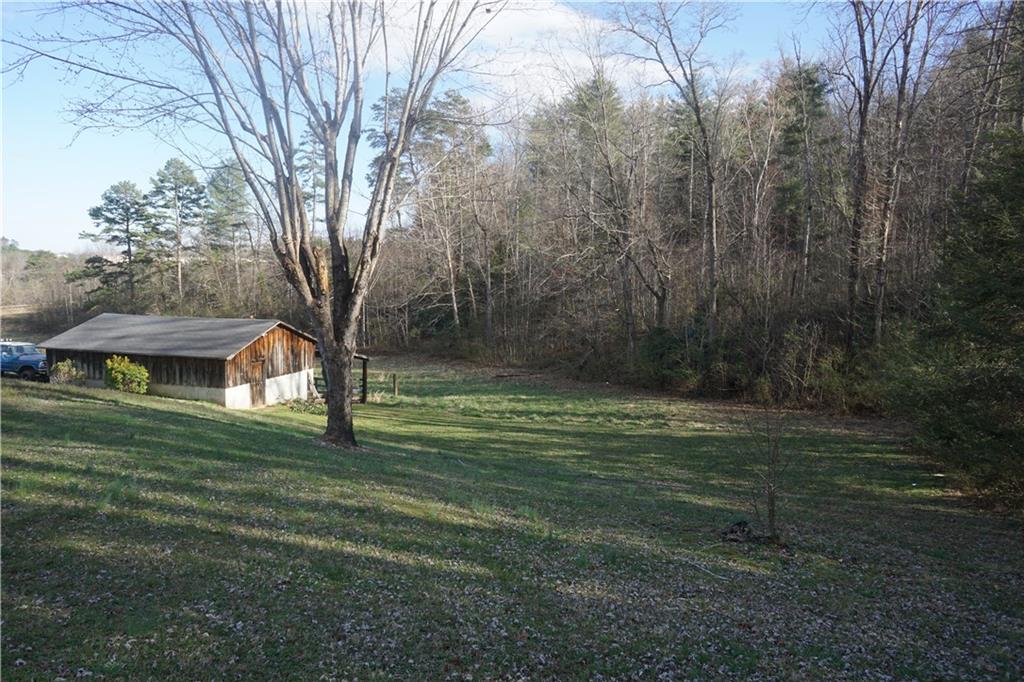 2864 Huffman Road Lenoir, NC 28645 - Photo 6 of 26