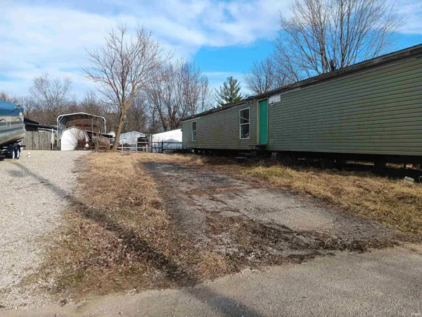 $70,000 | 3120 Van Bibber Lake, Greencastle, IN 46135