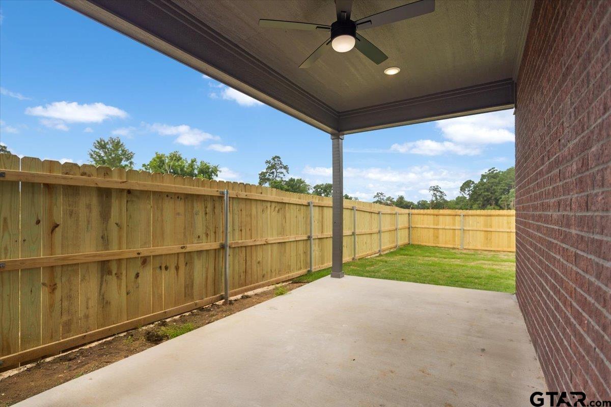 719 Britton Avenue Tyler, TX 75701 - Photo 34 of 45