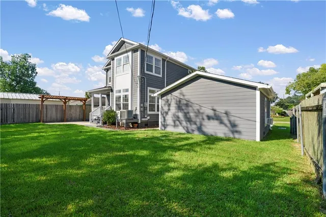 $559,000 | 9900 Martha Lane, River Ridge, LA 70123