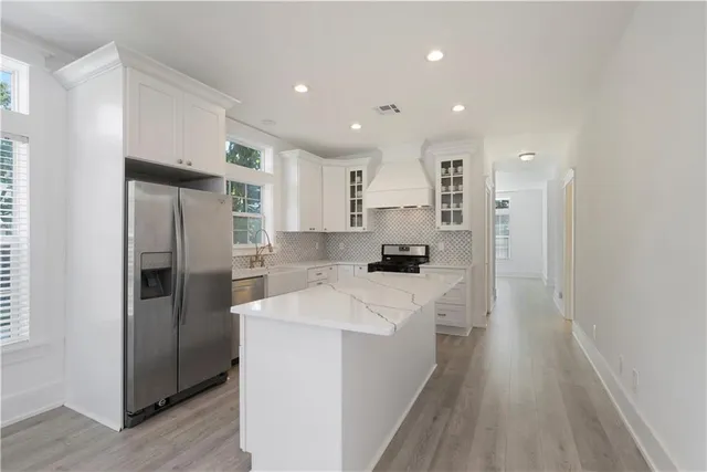 $559,000 | 9900 Martha Lane, River Ridge, LA 70123