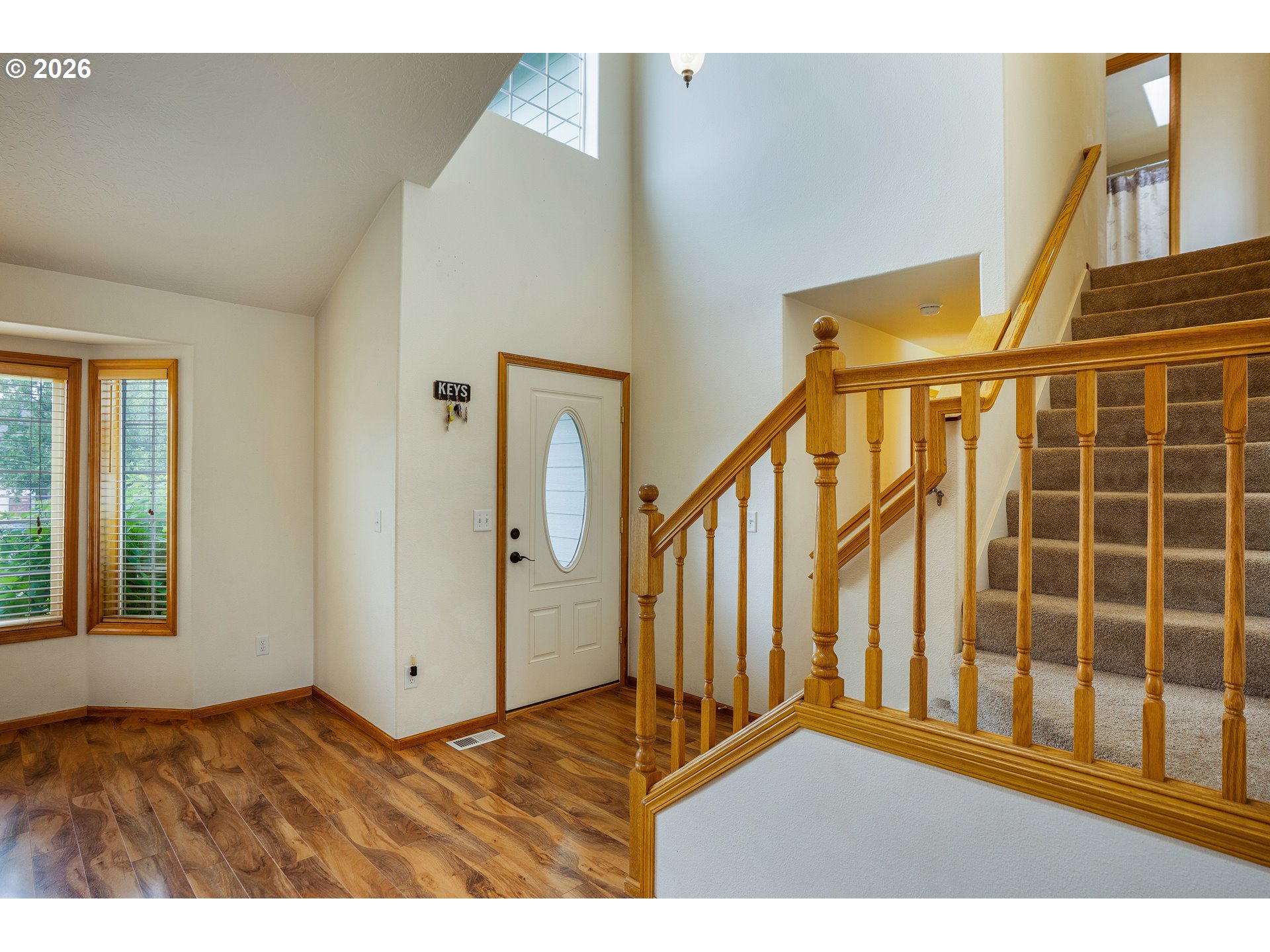 239 Blue Jay Loop Creswell, OR 97426 - Photo 6 of 34